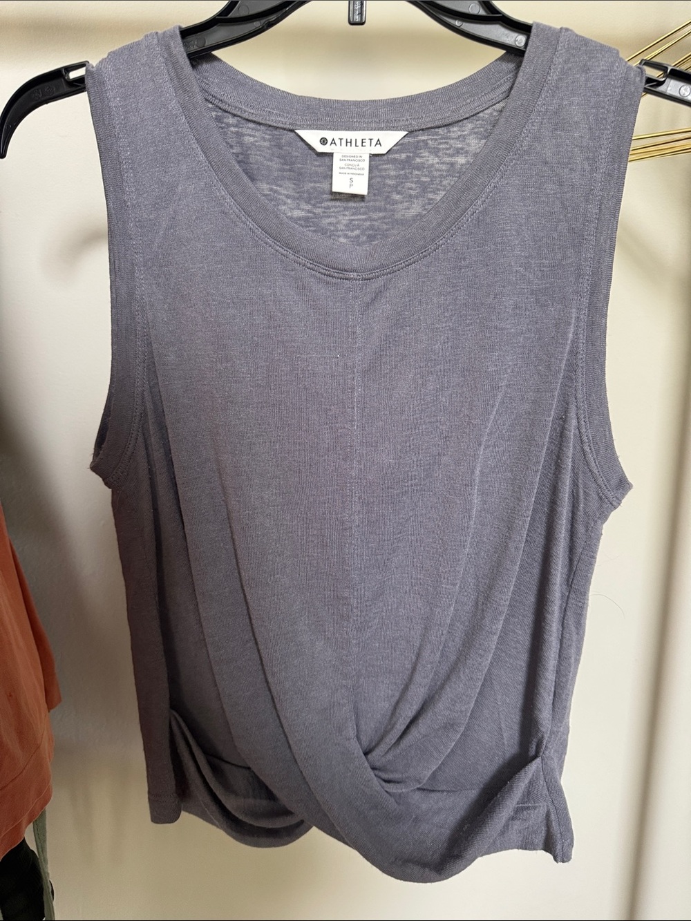 Athleta Gray Twist-Hem Sleeveless Tank